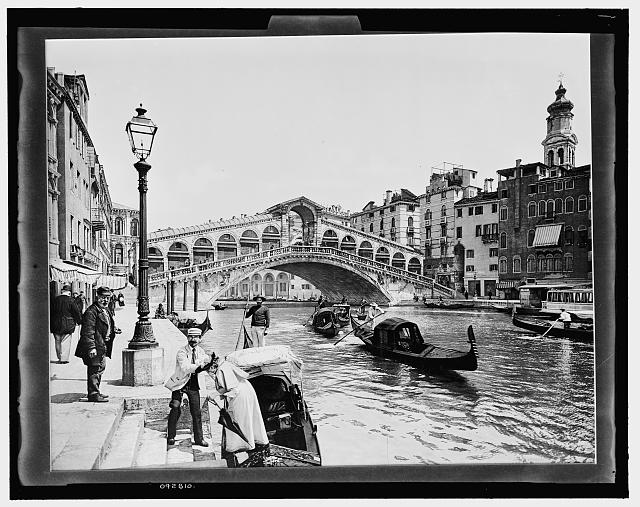 Puente de Rialto sobre el Gran Canal — Detroit Publishing Co.